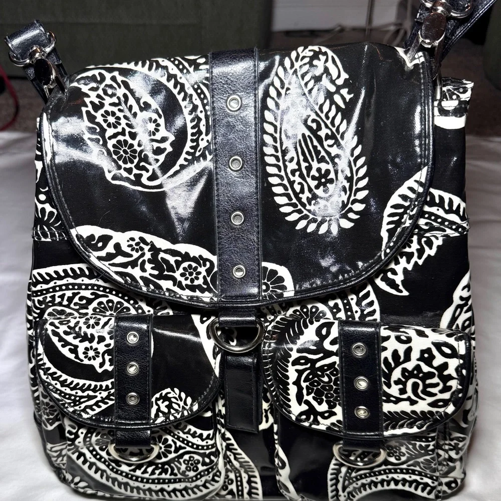 Gigi Hill black and white Paisley Back-Pack Tote - Picture 1 of 11